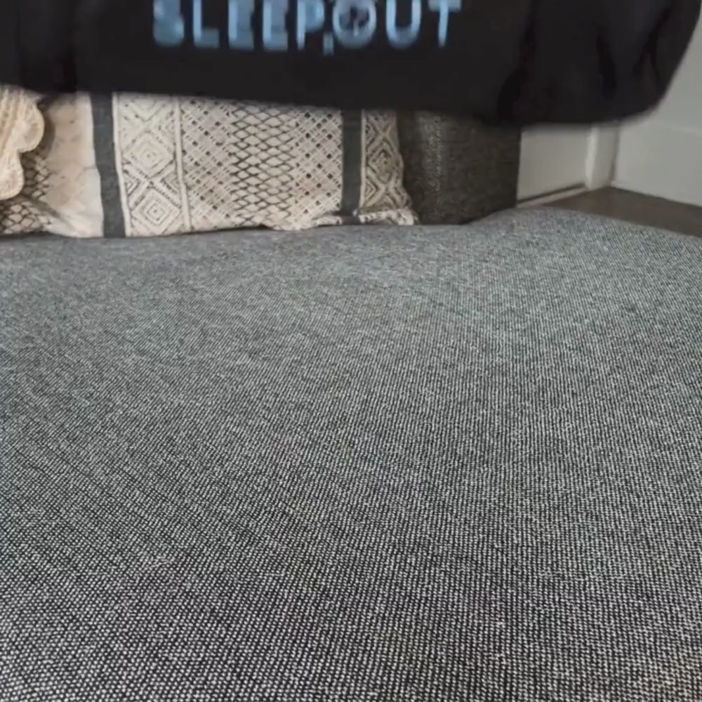 Load video: Sleepout® Portable Blackout Curtain 3.0